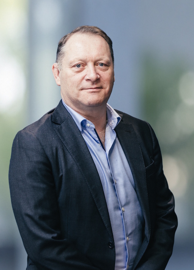 emmet-dowling-commercial-director-642x893